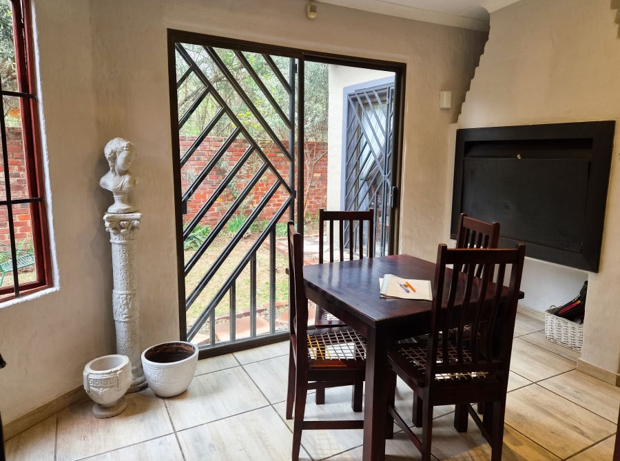 3 Bedroom Property for Sale in Mooivallei Park North West